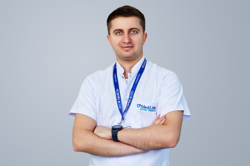 #medicibuni – Dr. Ion Vasian, urolog MedLife: „E suficient un singur contact sexual neprotejat ca să contractăm o infecție cu transmitere sexuală“