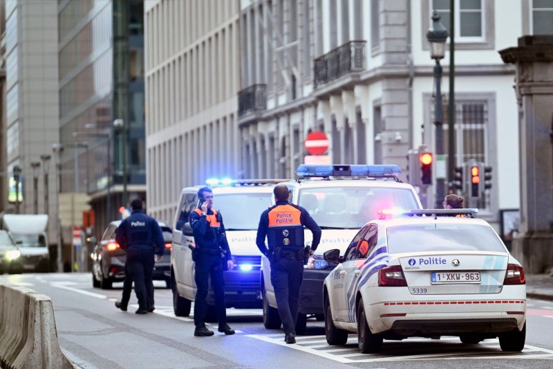 Soția și fiica de 6 ani ale unui ucrainean care luptă pe front, ucise în Belgia. Criminalul a dat apoi foc la casă