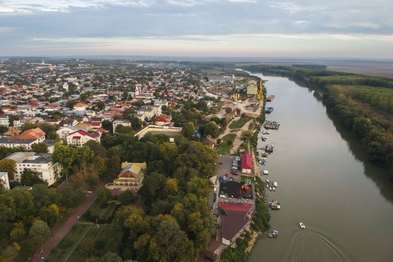 Orașul din România unde primăvara și toamna sunt temperaturi ca în Grecia – Recorduri, contraste și aer tropical în Bărăgan