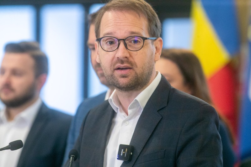 Dominic Fritz, atac la Elena Lasconi în scadalul fotografiilor publicate: „A fost deseori protagonista mârlăniei și bizareriei”