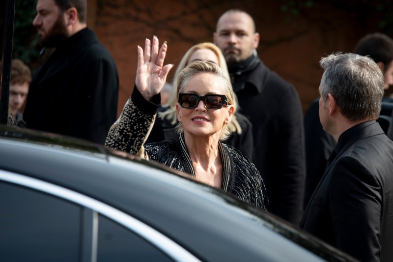 Sharon Stone acuză că a fost concediată fără niciun motiv dintr-un film ce urmează să apară în curând