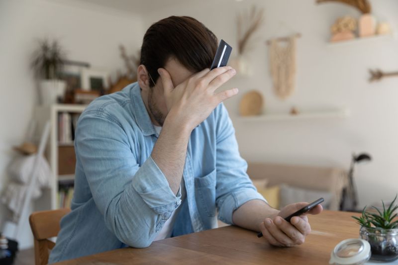 Tentativă de fraudă financiară / Foto: Fizkes / Dreamstime.com