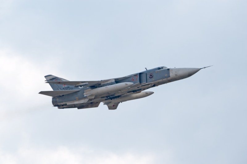 Un bombardier rusesc SU-24 care a efectuat manevre periculoase, interceptat de avioane de vânătoare poloneze