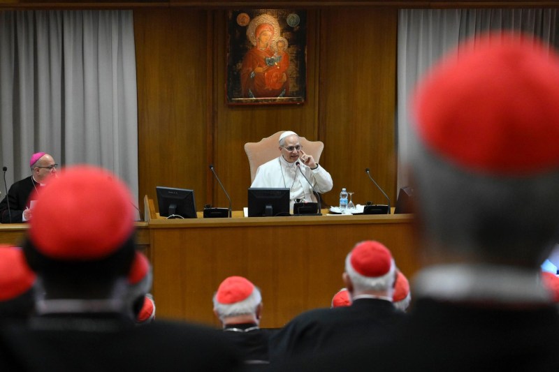 Prima discuție dintre noul papă și cardinalii săi. Întâlnirea s-a desfășurat într-un format neobișnuit